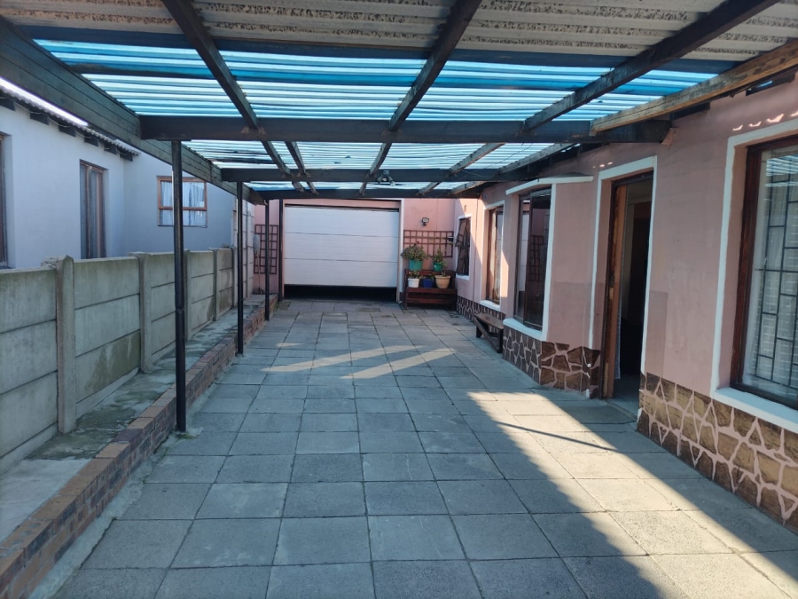 3 Bedroom Property for Sale in Delft Western Cape